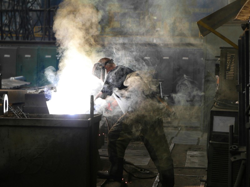 Why General Ventilation Isn’t Enough for Hazardous Processes