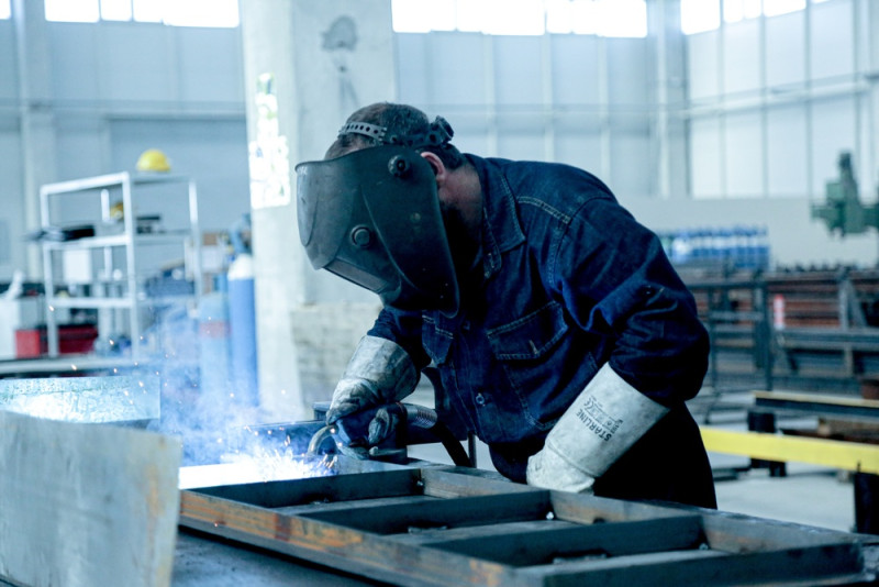 How to Tell If Your Workplace Air Is Making Staff Ill