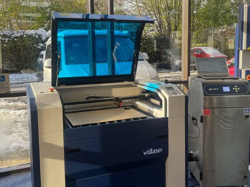 Why Graphtec GB’s Laser Cutter Needs an Purex Extraction & Filtration System